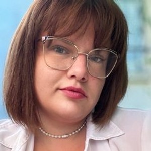 streamate SensitiveLidia webcam profile pic via watchgirlcam.com