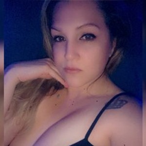 Visit MILFYPAWG Room