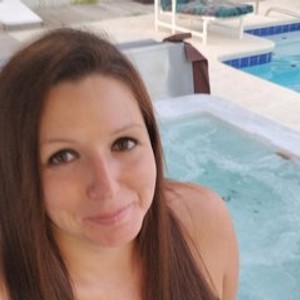 streamate ErikaBubbles webcam profile pic via mega-camsex.net