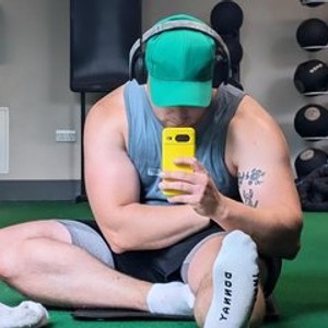 Cam boy Dadbod38