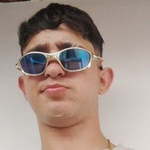 Cam boy Valentino123