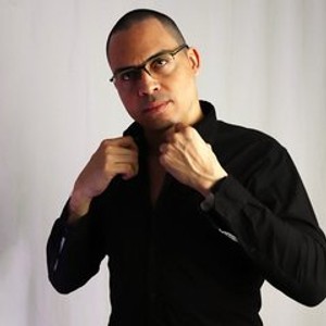 strip chat room Alejandro Aragon