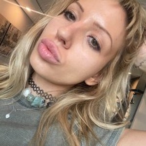 streamate EllaDaviss webcam profile pic via xxx-topcamgirls.com