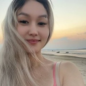 streamate Heaven_Sakura webcam profile pic via webcam-sexe.net