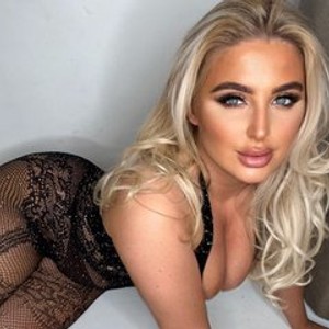 privat-livecam.com ScarlettReign19 livesex profile in femdom cams