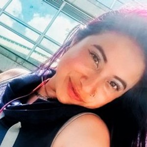 streamate VelvettRosse webcam profile pic via badgirlwebcam.com