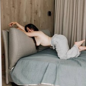 chat on live Bellaelya