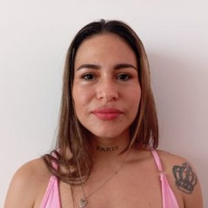 streamate ViolethandKatelynne webcam profile pic via glamcambabes.com
