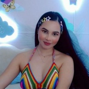 streamate Rose_little webcam profile pic via sexlivecamsites.com