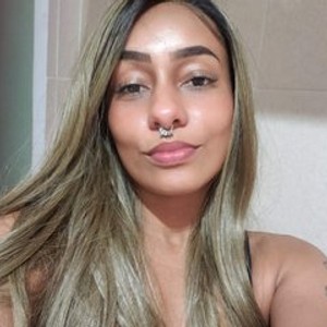 adult webcam JulietCarter