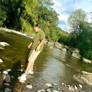 streamate EmberAndAlexx webcam profile pic via sexlivecamsites.com