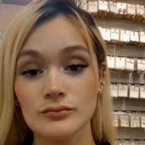 streamate SaphiraQueen webcam profile pic via amateursex-livecam.com