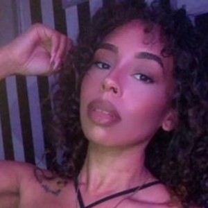 Visit BigbootyjaydaUK Room