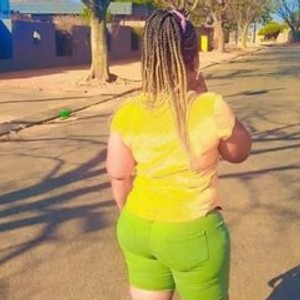 streamate Lovelybigassxx webcam profile pic via badgirlwebcam.com