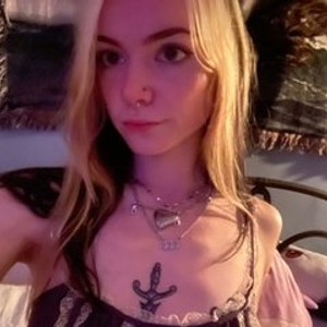 streamate CharmCityKitty webcam profile pic via watchgirlcam.com