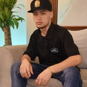 Cam boy Beck_Wood