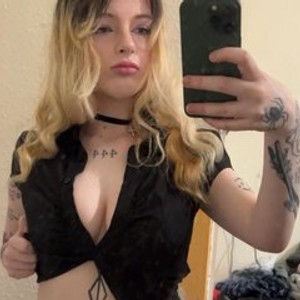 streamate Babbee_Gurlxo webcam profile pic via sexcams-joy.com