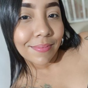 streamate IndiraDark webcam profile pic via sexlivecamsites.com