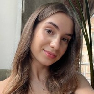 cheapadultsexcams.com MaddiMay livesex profile in notice-me cams