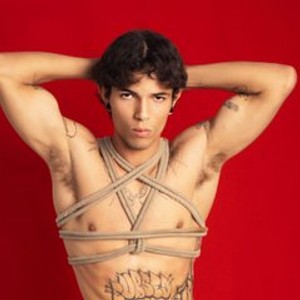 Cam boy EnzoHunter