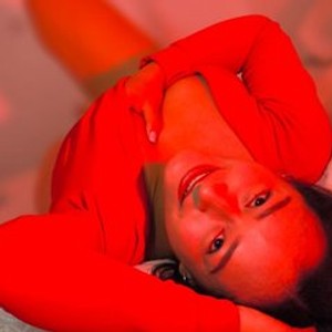 online live sex Emilymoon69