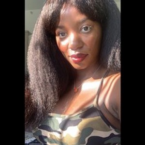streamate Lanaluxxe41 webcam profile pic via sexcams-joy.com