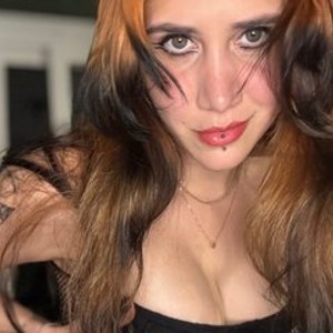 streamate mistress_scarlett webcam profile pic via sexlivecamsites.com