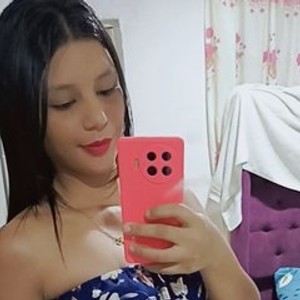 streamate amara_roll webcam profile pic via cam-performer.com