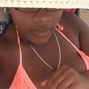 streamate AudyMoon webcam profile pic via sexlivecamsites.com