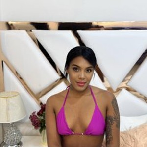 Visit LaylaDecket Room