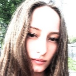 streamate LunaThirst webcam profile pic via badgirlwebcam.com