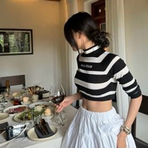 nude chat LillYako