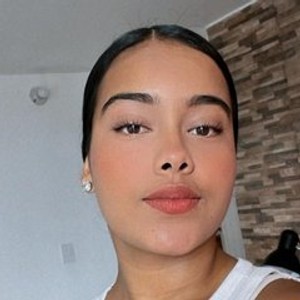 streamate anniesweet66 webcam profile pic via sexlivecamsites.com