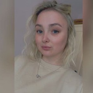 streamate TastySasha_UK webcam profile pic via sexchat-joy.com