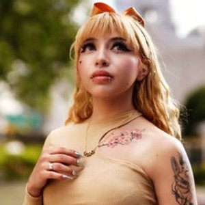 6livesex.com SophiaBellucci livesex profile in deepthroat cams