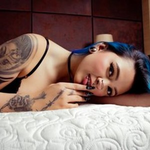 Kitty_ravee