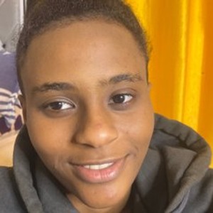 streamate aryaMidnight webcam profile pic via newporncams.com