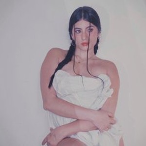 streamate Lunavelvett webcam profile pic via amateursex-livecam.com