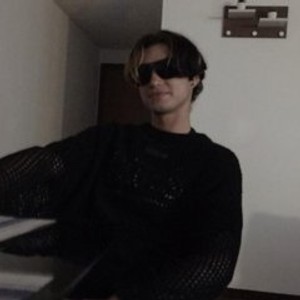 Cam boy xzerox