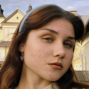 streamate NesterlessLadyX webcam profile pic via sexlivecamsites.com