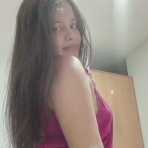 streamate Sara_Nahomy webcam profile pic via sexlivecamsites.com