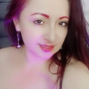 streamate Melissahoot webcam profile pic via glamcambabes.com