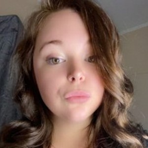 streamate WettPussyWhitney webcam profile pic via pornsexycams.com