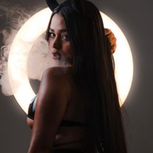 real web cam show Juliii Sweet
