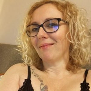 live web cam sex OrlaFox