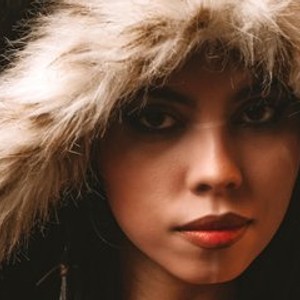streamate AzzyLark webcam profile pic via sexlivecamsites.com