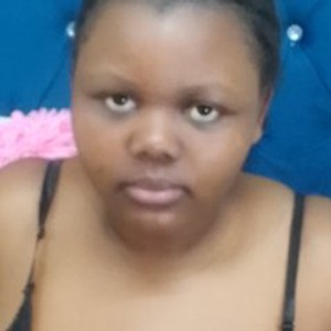 streamate SexieChubby webcam profile pic via watchgirlcam.com
