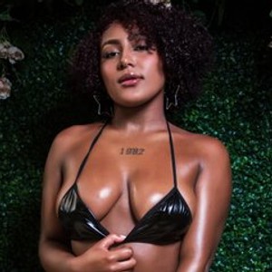 streamate EmmaEboney webcam profile pic via watchgirlcam.com