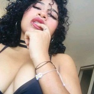 sexcityguide.com Valeriahronii33 livesex profile in footjob-legs-shoes-footfetish cams