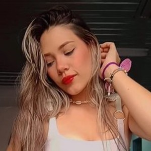 streamate Madie_Rosse webcam profile pic via pornsexycams.com
